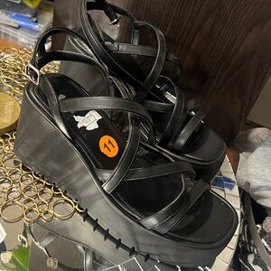 Strappy wedge sandals